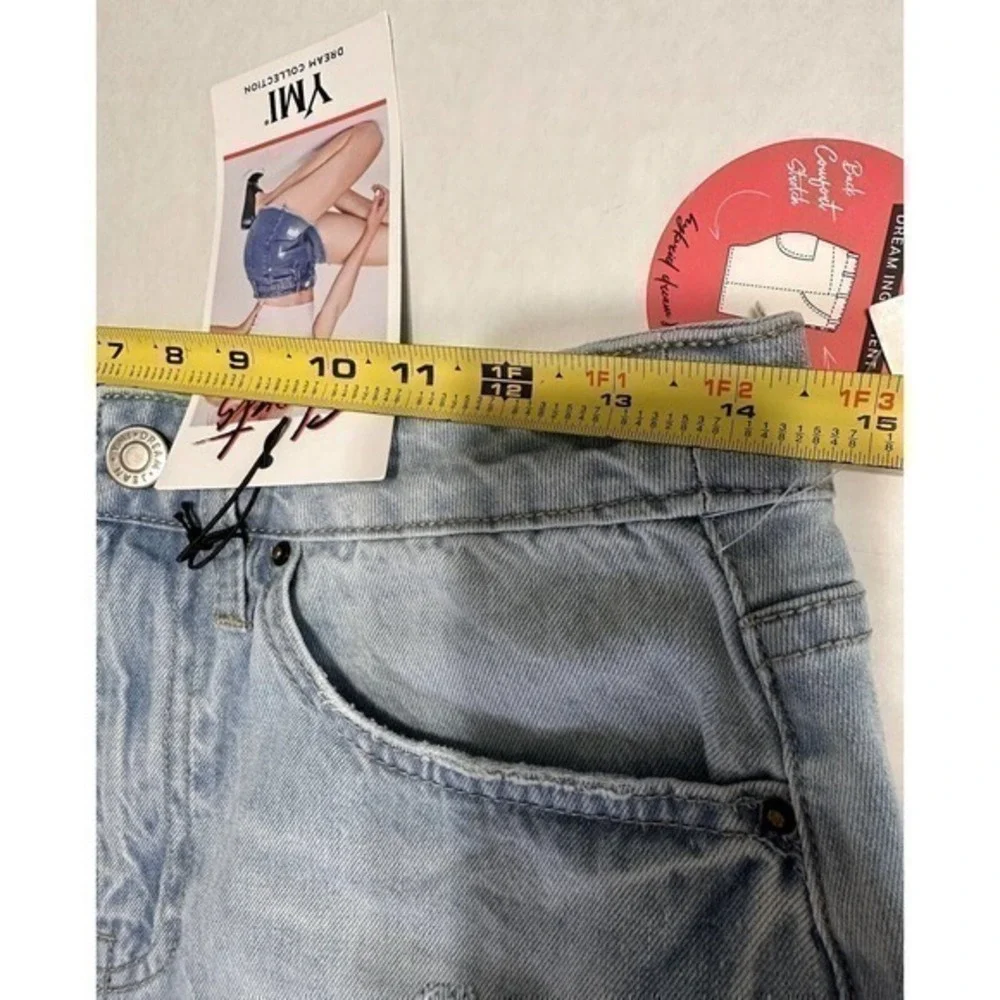 YMI Junior Distressed Shorts Size 11/ 30 Denim Light‎ Wash Dream Collection #864